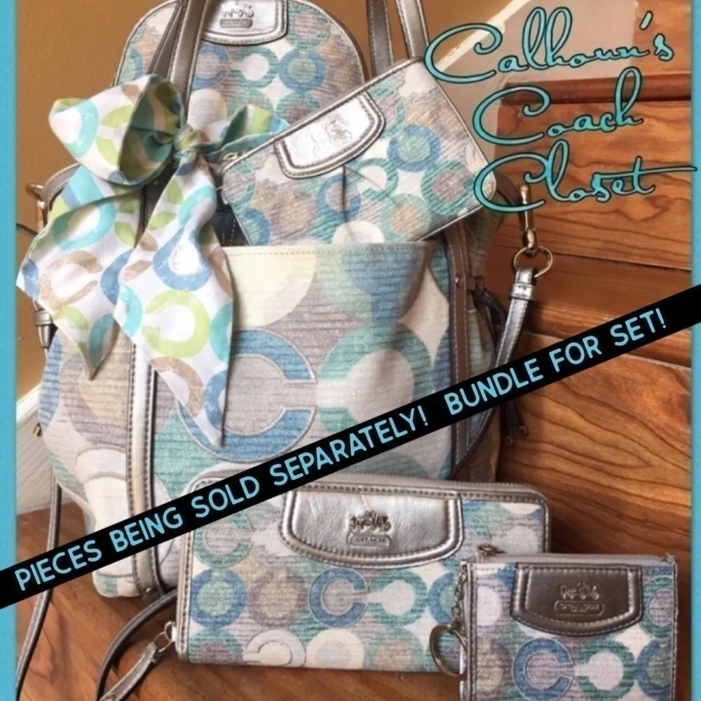 Coach Gesso Optic C Cosmetic Rare Make-Up Bag Blue